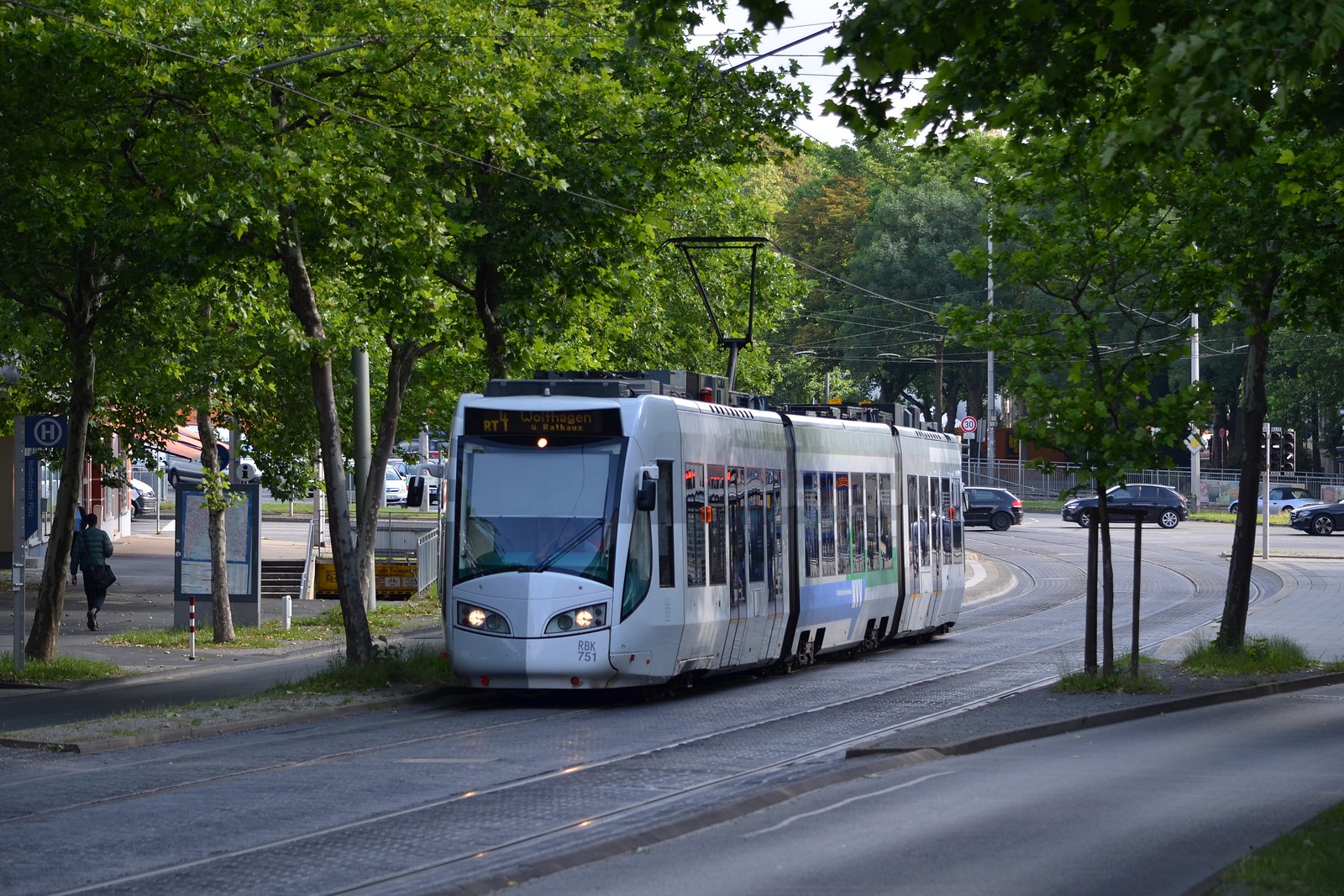 751 Hollaendischer Platz